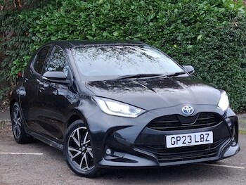 Used Toyota Yaris 2023 for sale - 77424015: Photo
