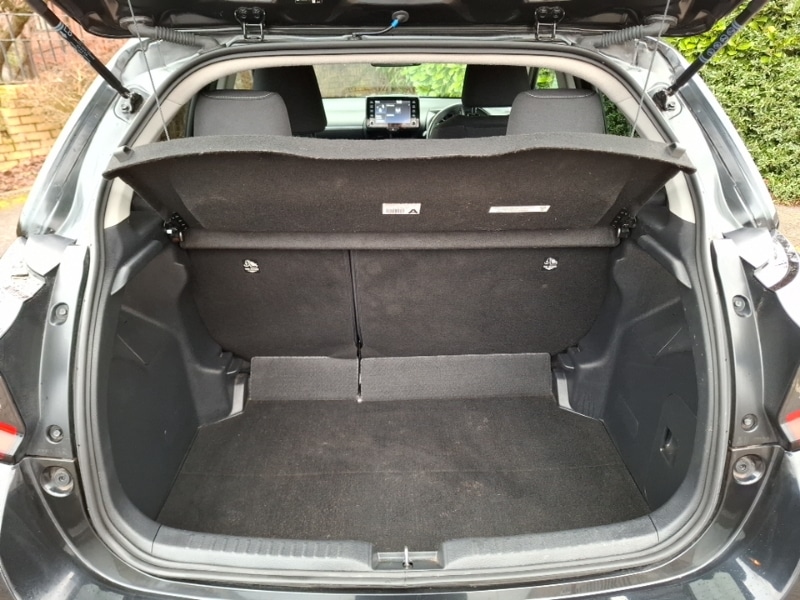 Used Toyota Yaris 2023 for sale - 77424015: Photo 8