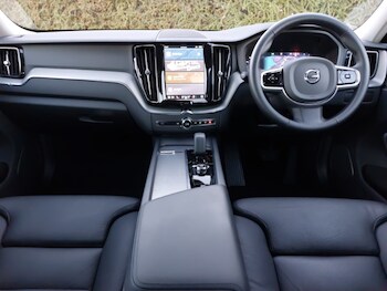 Used Volvo XC60 2024 for sale - 77224506: Photo