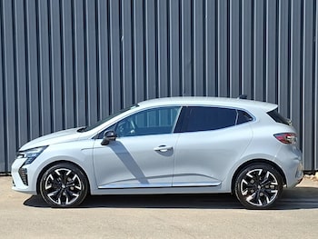Used Renault Clio 2025 for sale - 79176406: Photo