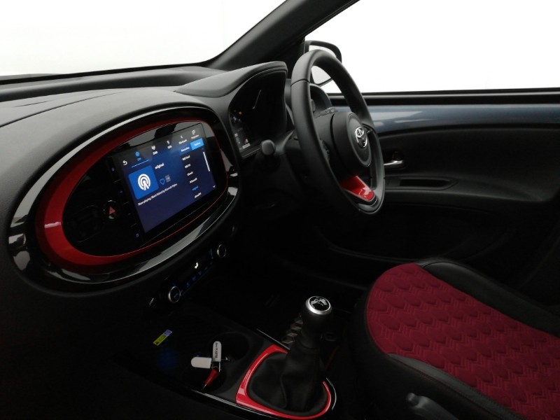 Used Toyota Aygo X 2023 for sale - 76174448: Photo 5