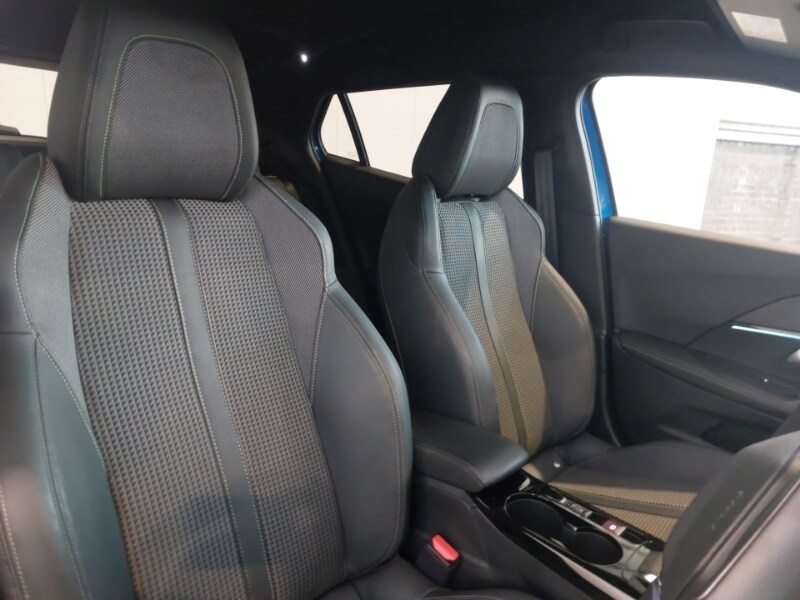 Used Peugeot 2008 2022 for sale - 77985961: Photo 12