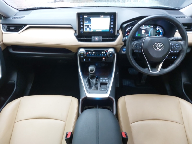 Used Toyota RAV4 2022 for sale - 77911817: Photo 2