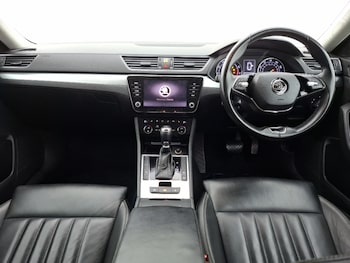 Used Skoda Superb 2020 for sale - 79419595: Photo