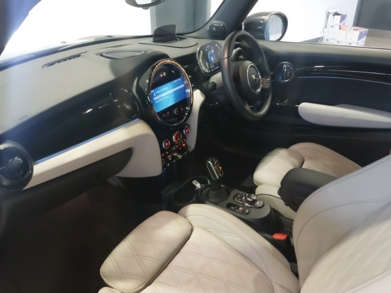 Used MINI Hatch 2023 for sale - 77325876: Photo 7