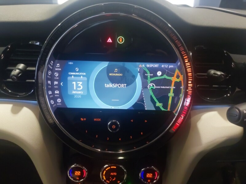 Used MINI Hatch 2023 for sale - 77325876: Photo 8