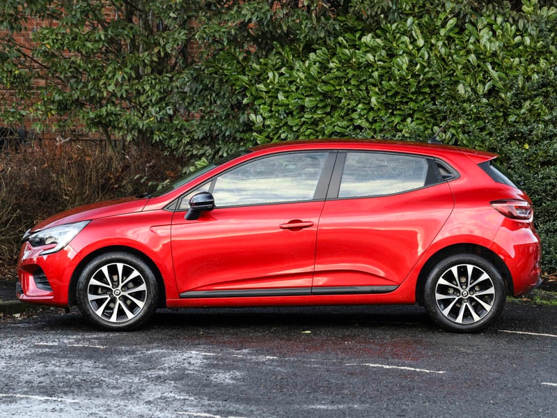 Used Renault Clio 2023 for sale - 77235215: Photo 4