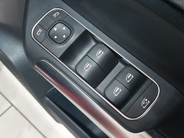 Used Mercedes-Benz GLA 2022 for sale - 76225650: Photo 12