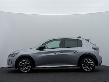 Used Peugeot 208 2025 for sale - 76446186: Photo