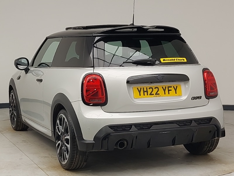 Used MINI Hatch 2022 for sale - 77078787: Photo 3