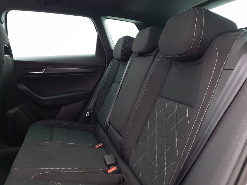 Used Skoda Karoq 2024 for sale - 76726792: Photo 6