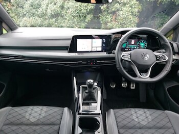 Used Volkswagen Golf 2024 for sale - 76555895: Photo