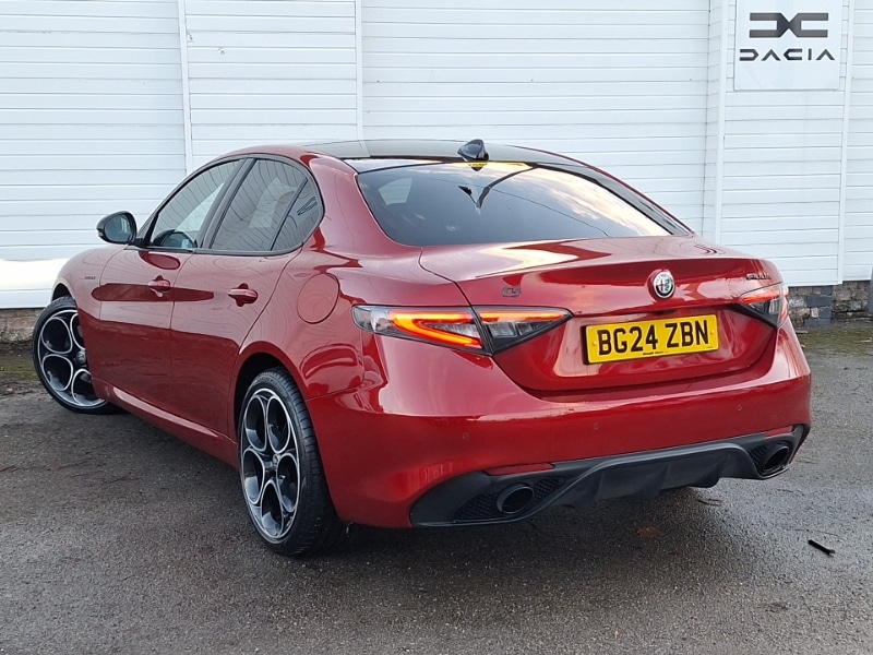 Used Alfa Romeo Giulia 2024 for sale - 77202311: Photo 3