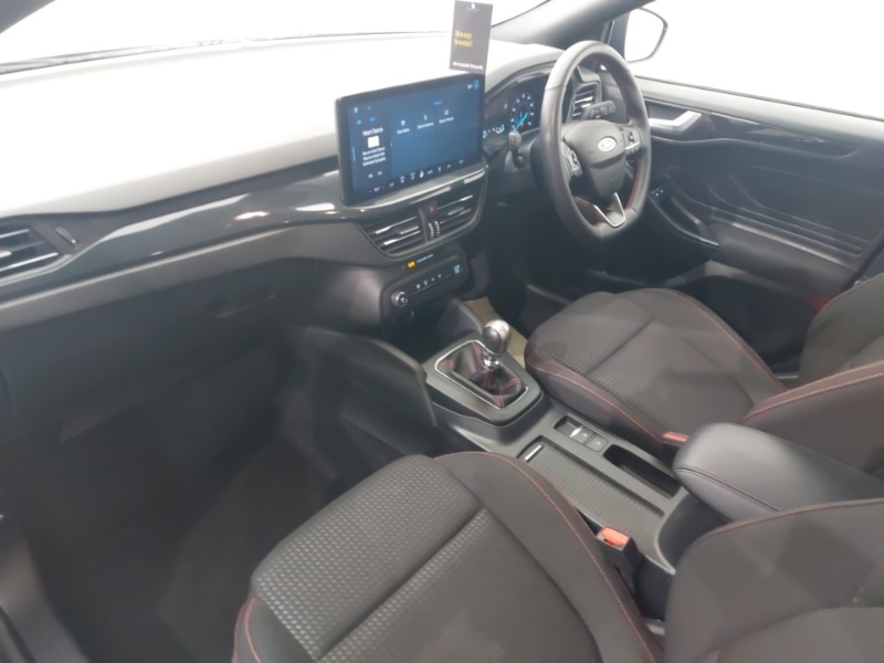 Used Ford Focus 2023 for sale - 76838948: Photo 5