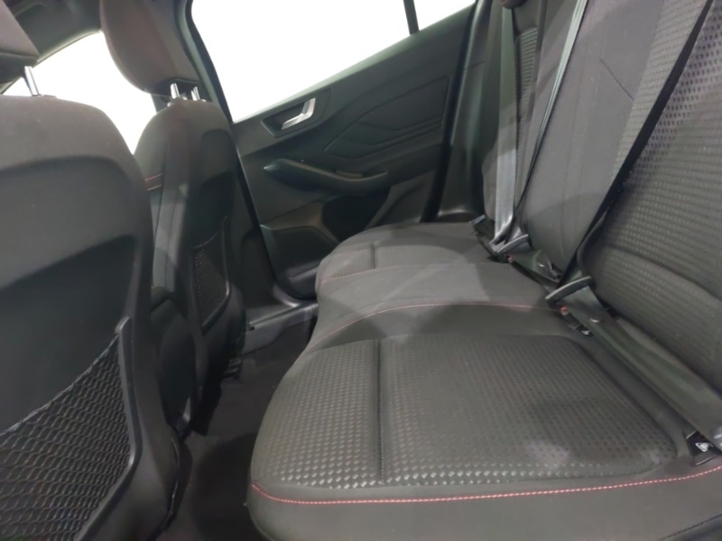 Used Ford Focus 2023 for sale - 76838948: Photo 6