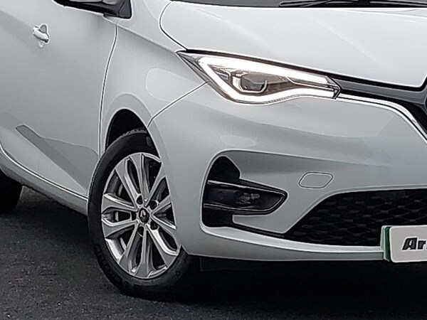 Used Renault Zoe 2022 for sale - 76301393: Photo 9