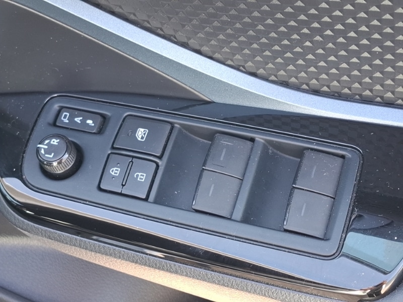 Used Toyota C-HR 2021 for sale - 76752133: Photo 12