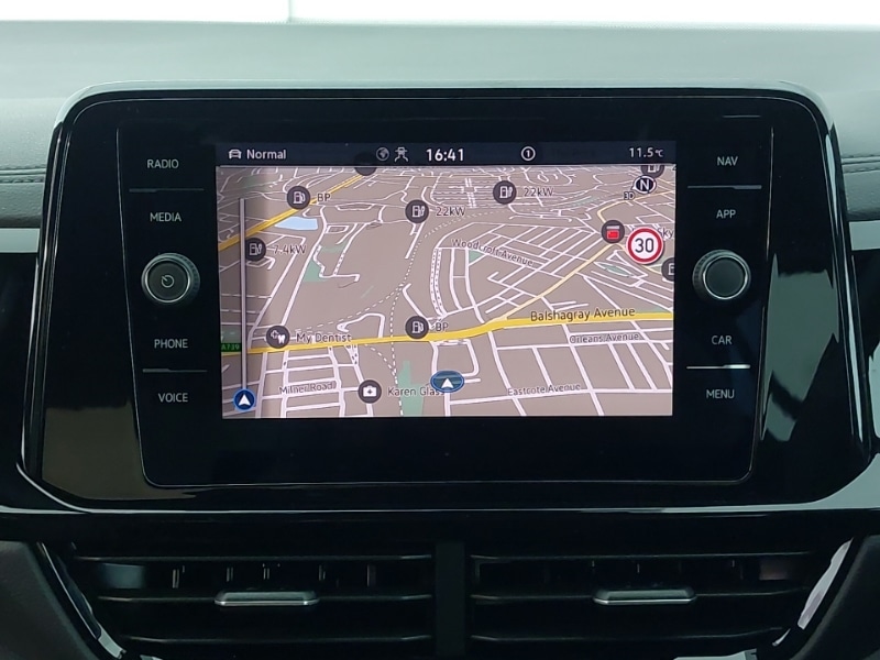 Used Volkswagen T-Roc 2025 for sale - 76912133: Photo 10