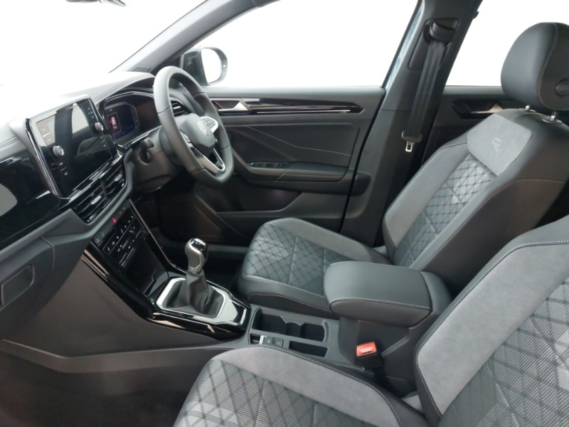 Used Volkswagen T-Roc 2025 for sale - 76912133: Photo 5