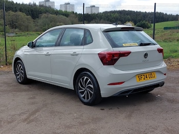 Used Volkswagen Polo 2024 for sale - 78410804: Photo