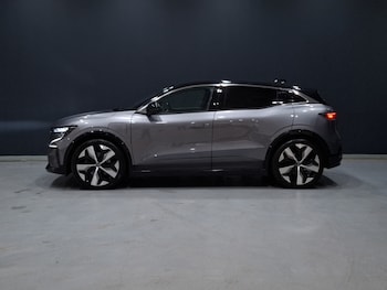 Used Renault Megane E Tech 2023 for sale - 77237391: Photo