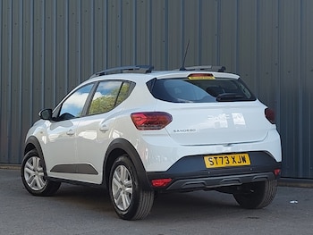 Used Dacia Sandero Stepway 2023 for sale - 78884192: Photo