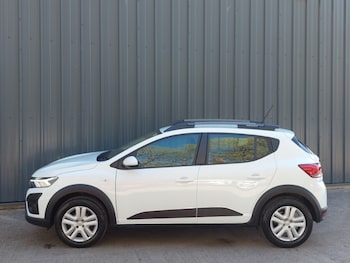 Used Dacia Sandero Stepway 2023 for sale - 78884192: Photo