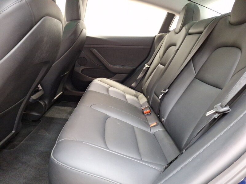 Used Tesla Model 3 2021 for sale - 77365888: Photo 6