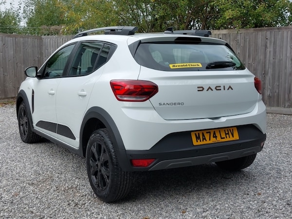 Used Dacia Sandero Stepway 2024 for sale - 76212291: Photo 3