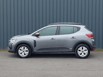 Used Dacia Sandero Stepway 2025 for sale - 78313035: Photo