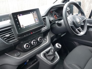 Used Renault Trafic 2024 for sale - 77851891: Photo