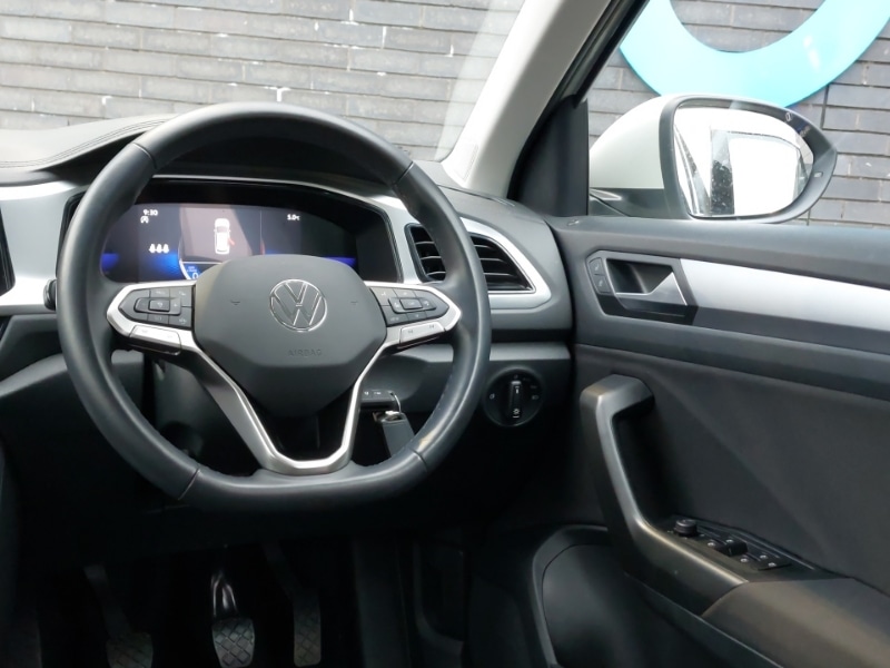 Used Volkswagen T-Roc 2024 for sale - 77423998: Photo 10