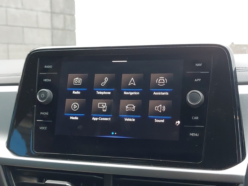 Used Volkswagen T-Roc 2024 for sale - 77423998: Photo 11