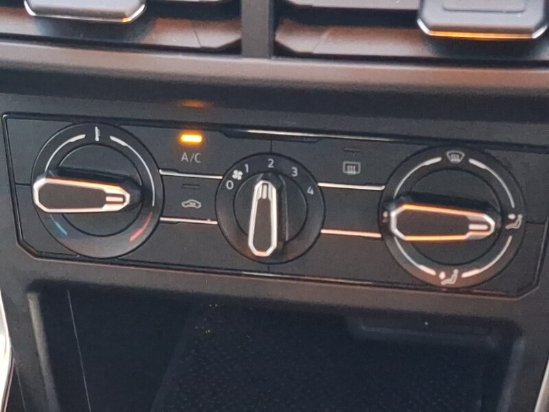 Used Volkswagen Polo 2024 for sale - 77087178: Photo 12