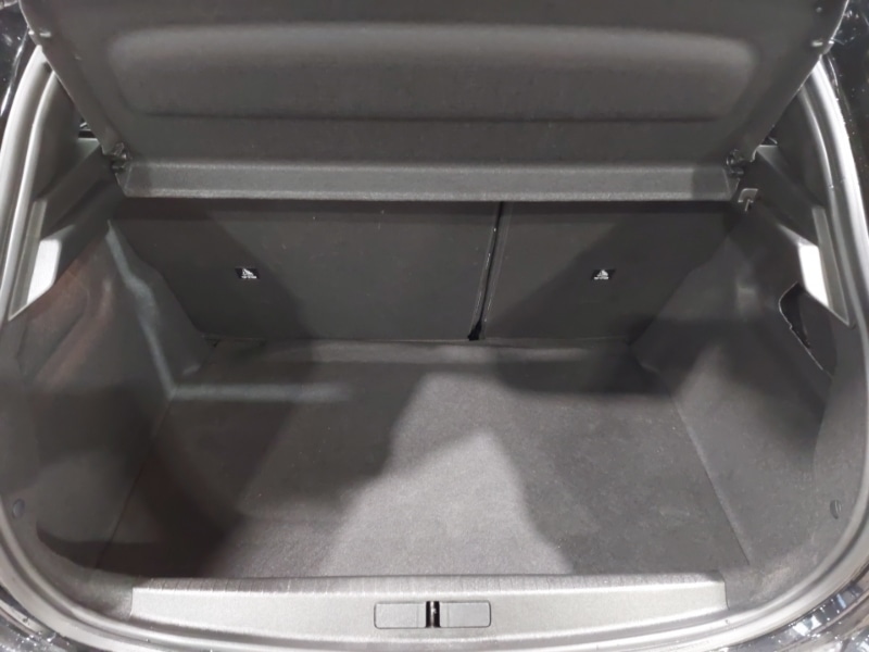 Used Peugeot 208 2025 for sale - 77637302: Photo 8