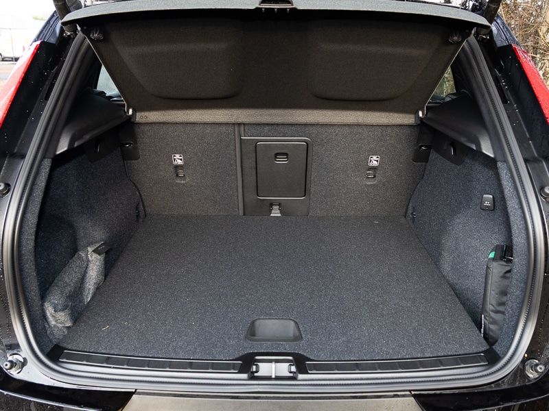 Used Volvo XC40 2025 for sale - 77373608: Photo 8