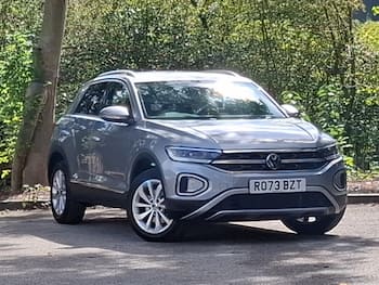 Used Volkswagen T-Roc 2023 for sale - 79722266: Photo
