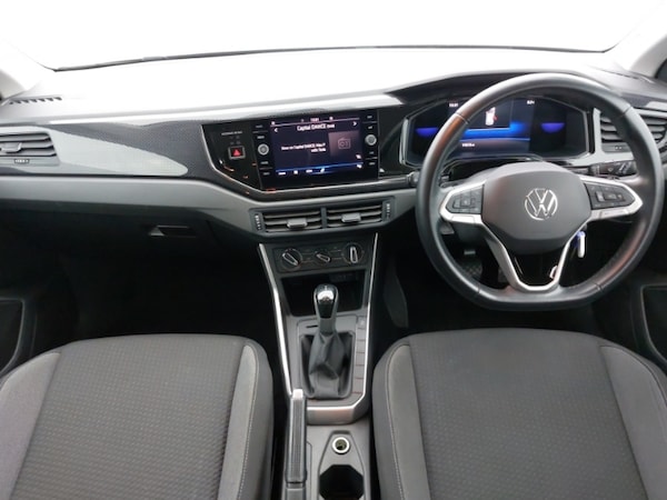 Used Volkswagen Polo 2022 for sale - 76293534: Photo 2