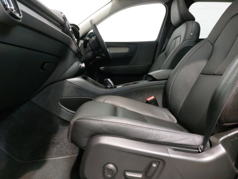 Used Volvo XC40 2024 for sale - 77585510: Photo 5