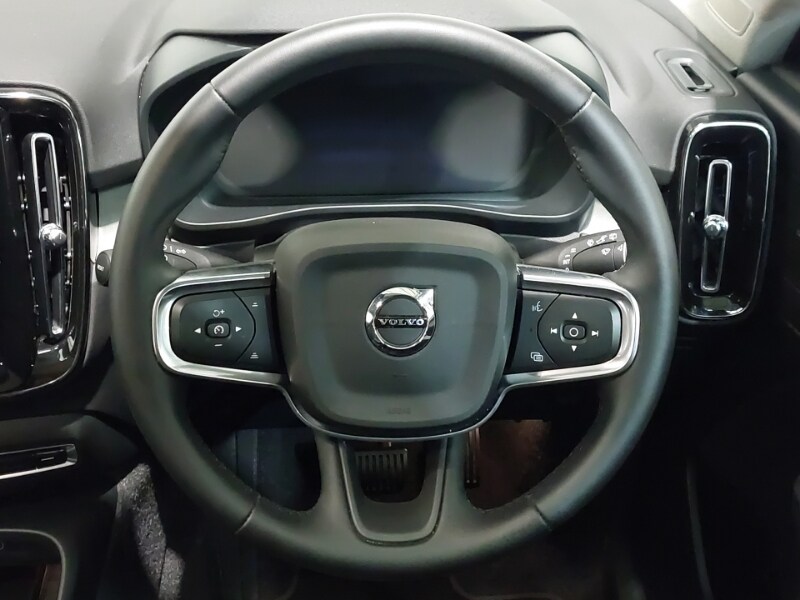 Used Volvo XC40 2024 for sale - 77585510: Photo 7