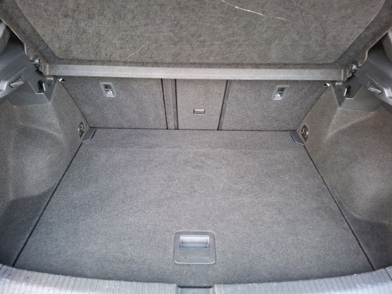 Used Volkswagen T-Roc 2023 for sale - 77160497: Photo 8