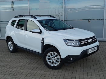 Used Dacia Duster 2023 for sale - 79685588: Photo