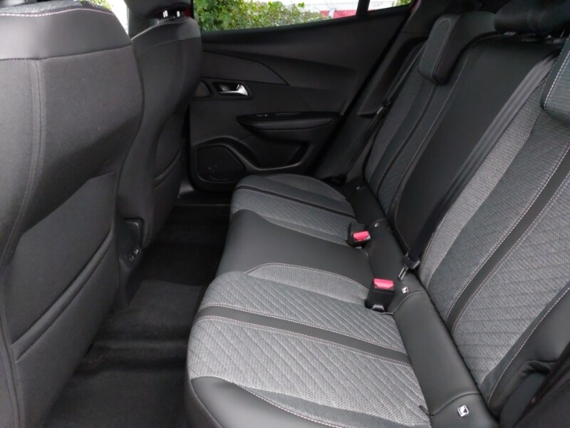 Used Peugeot 2008 2024 for sale - 77325823: Photo 6