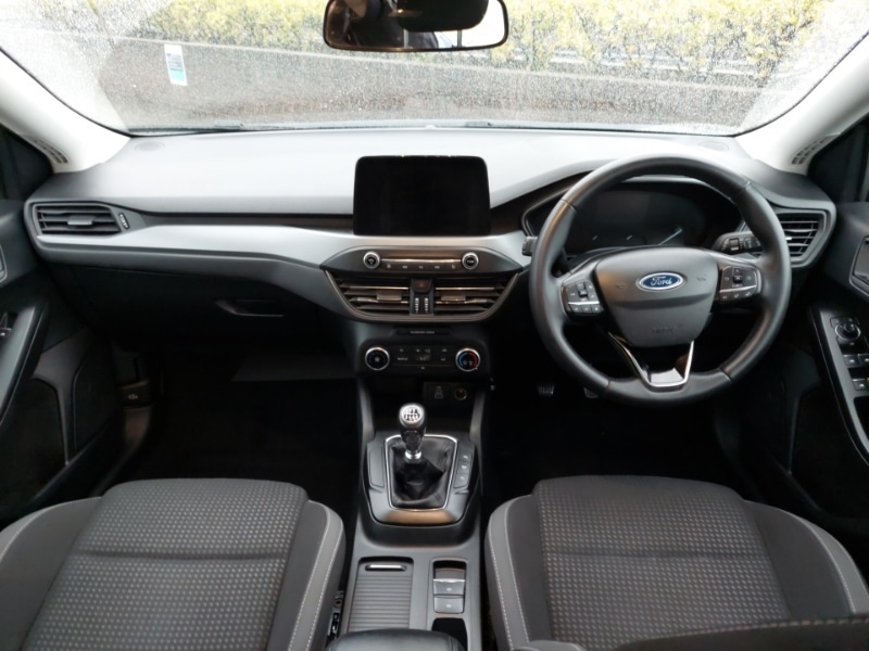 Used Ford Focus 2023 for sale - 77277885: Photo 2