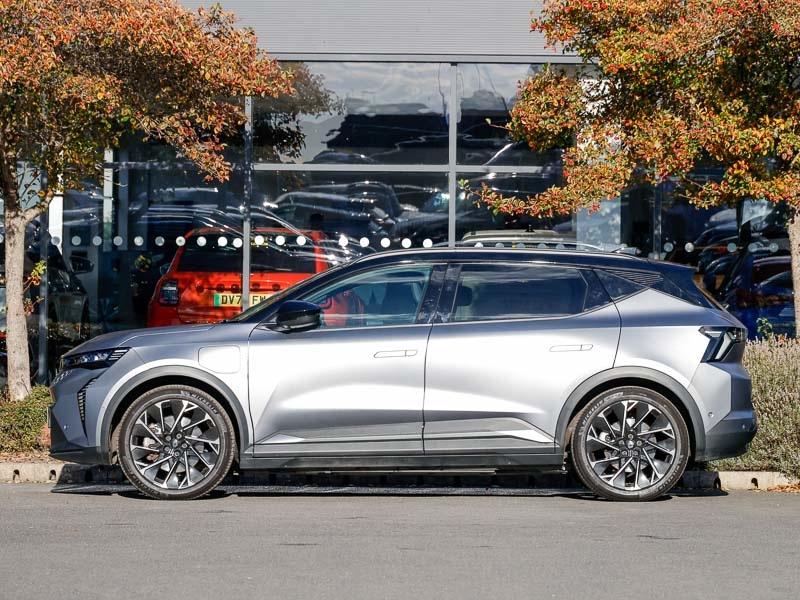 Used Renault Scenic E-Tech 2024 for sale - 76343246: Photo 4