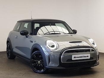 Used MINI Cooper 2021 for sale - 76120736: Photo