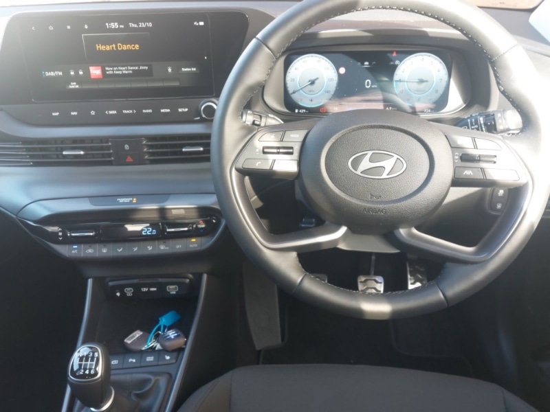 Used Hyundai BAYON 2025 for sale - 76358592: Photo 2