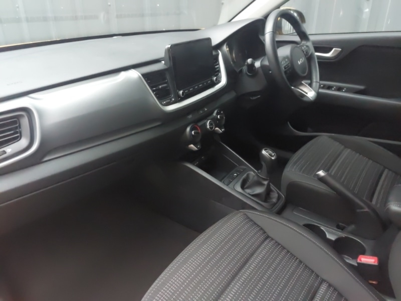 Used Kia Stonic 2023 for sale - 76511247: Photo 5