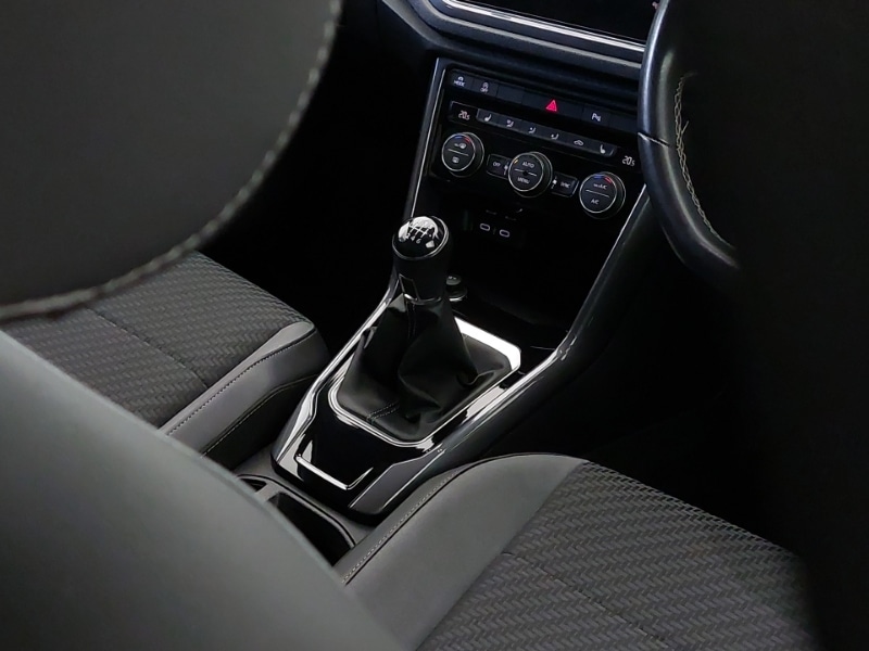 Used Volkswagen T-Roc 2021 for sale - 76666393: Photo 11