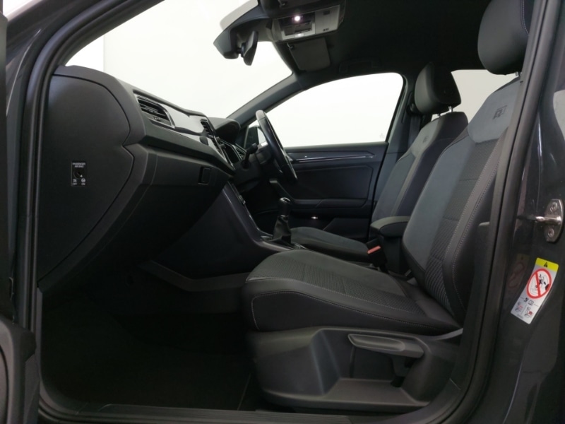 Used Volkswagen T-Roc 2021 for sale - 76666393: Photo 5